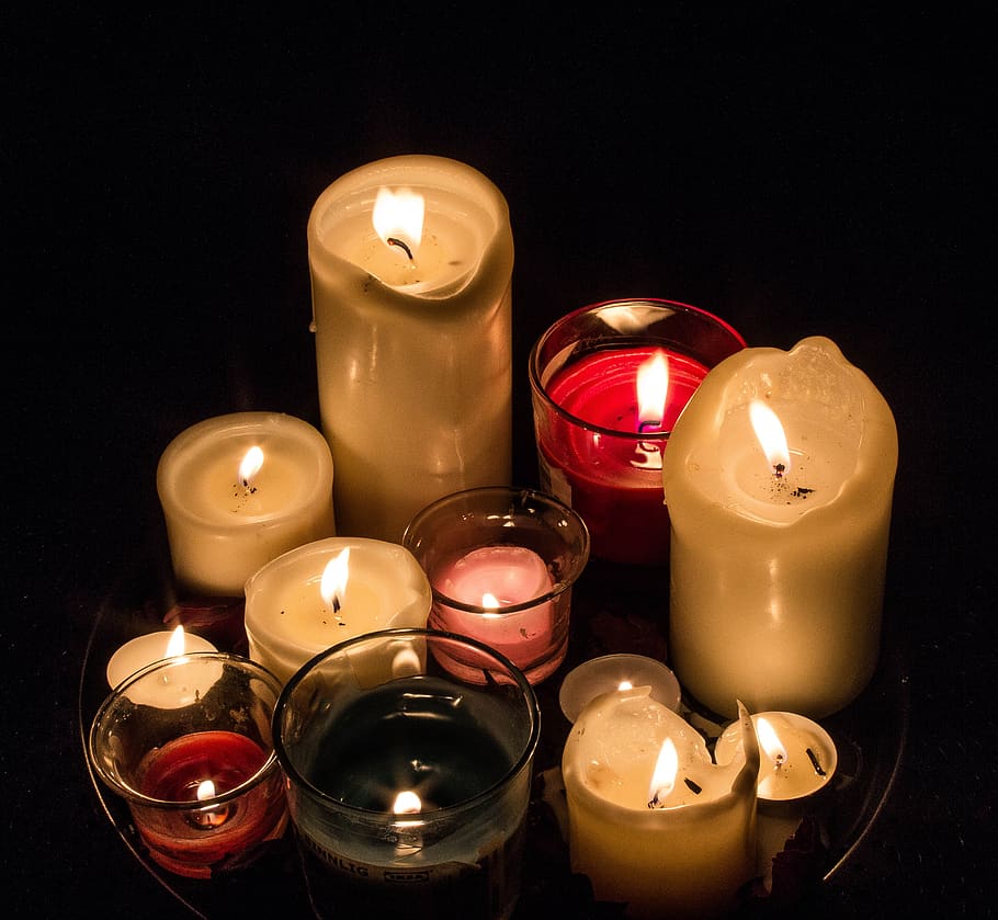 candles, light, fire, red, green, flame, burn, burning, fire - natural phenomenon HD wallpaper