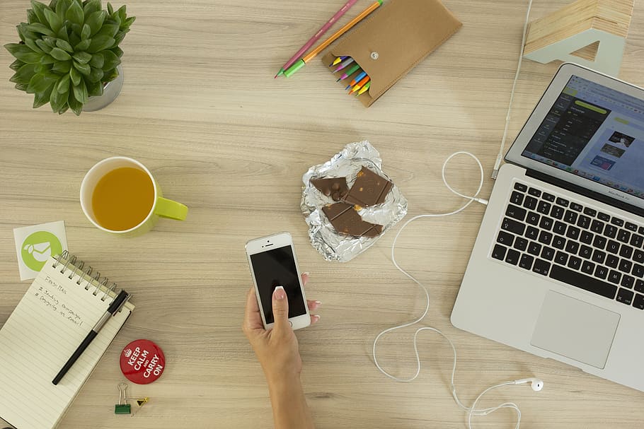 computer, phone, workspace, desk, notebook, smart phone, mobile phone HD wallpaper