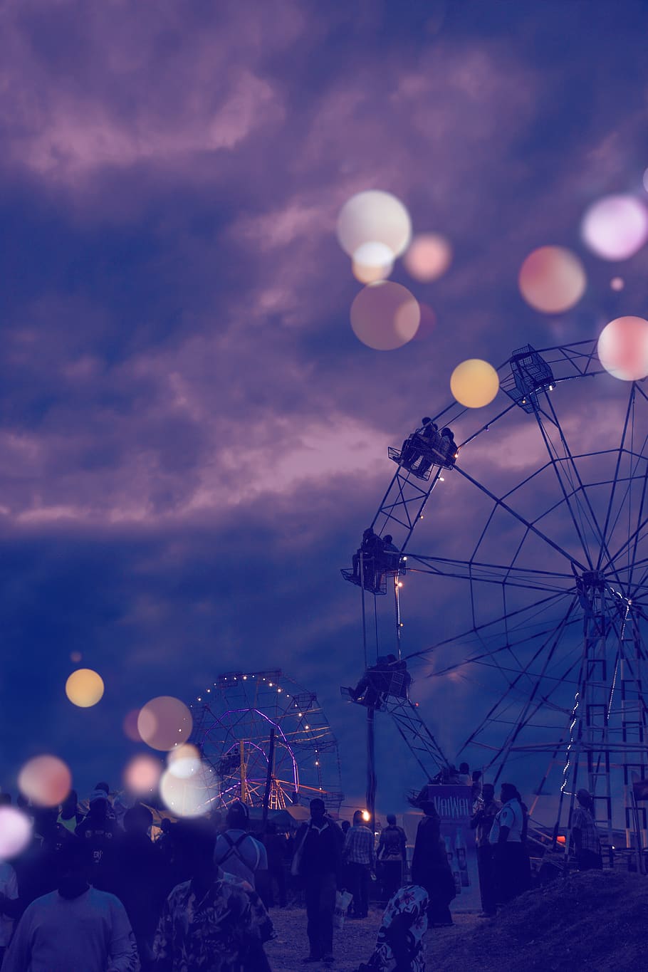 Ferris Wheel view, sky, amusement park ride, arts culture and entertainment HD wallpaper