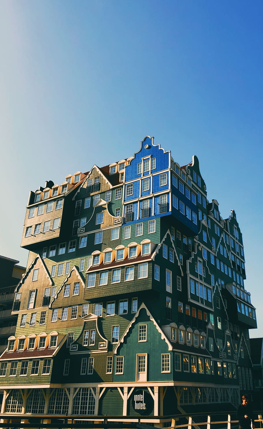 zaandam, netherlands, house, pile, blue, green, hotel, windows