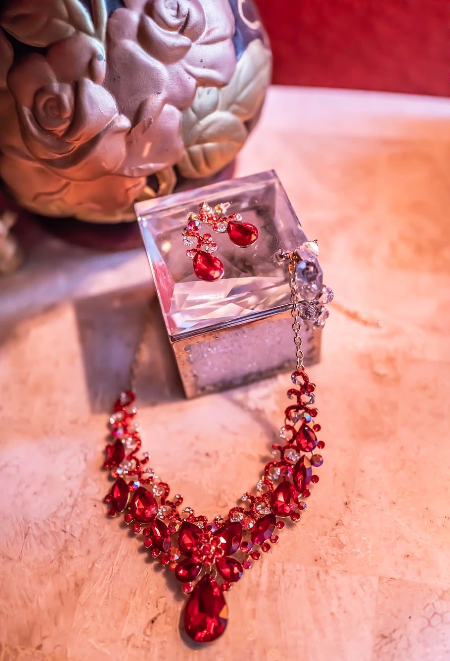 jewelry, ruby necklace, rubies, diamons, gold, ruby earrings, HD wallpaper