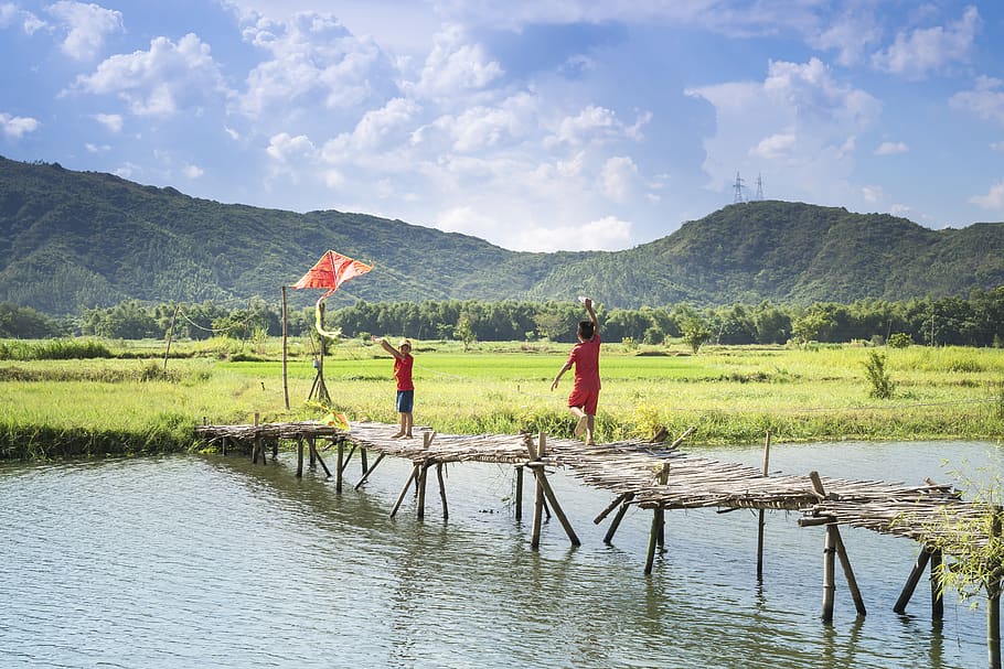 Two People Running On Bridge Over Body Of Water, countryside HD wallpaper