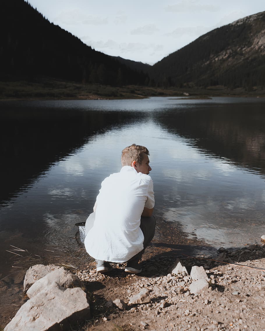 lake, trees, forest, mountains, water, one person, real people HD wallpaper
