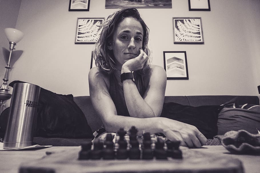 united states, dubuque, girl, hair, couch, chess, beautiful