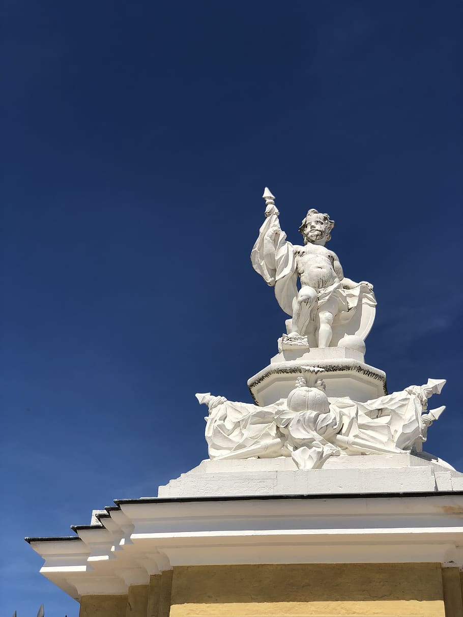 Low Angle Photography Of White Human Figure Statue, ancient, architecture HD wallpaper