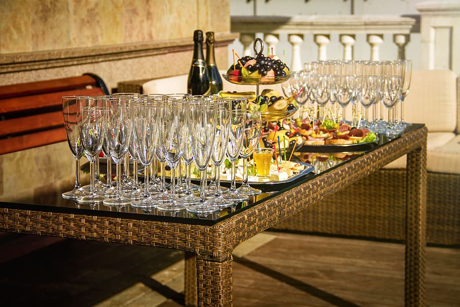 reception, table, party, wood, wine, glass, alcohol, bar, a glass of wine HD wallpaper