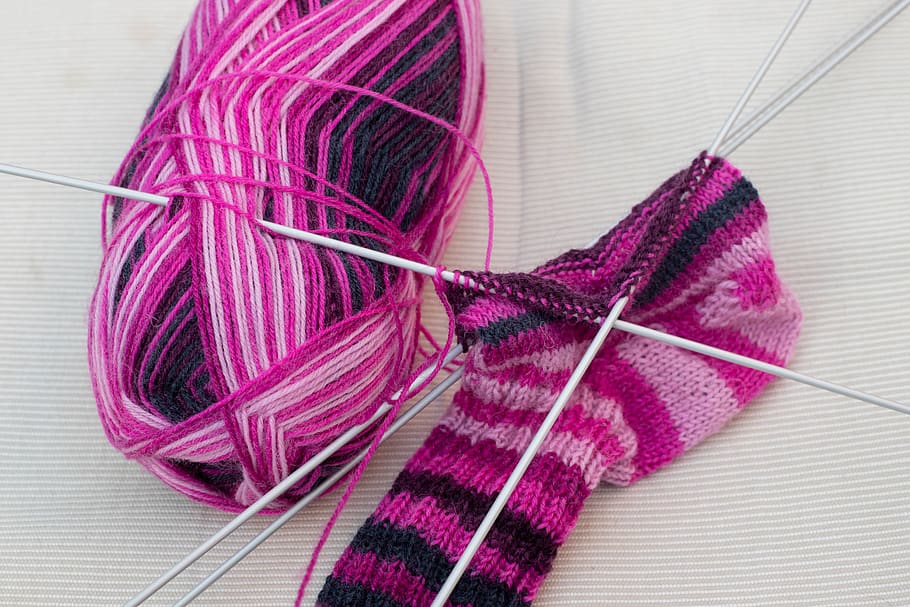 knitted fabric, knitting, socks, wool, knitting needle, crafts HD wallpaper