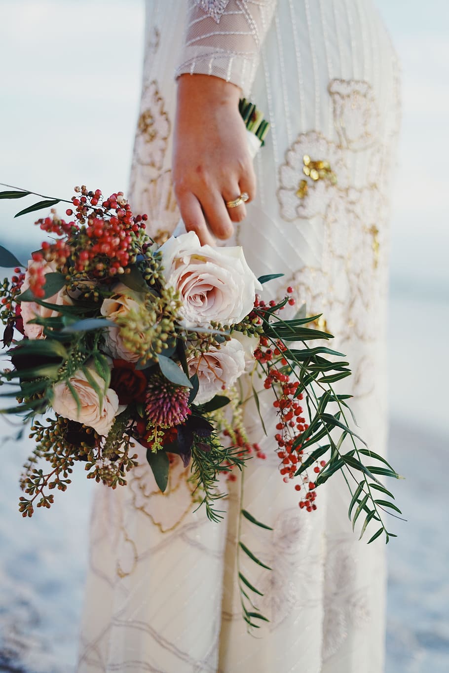 Woman Holding Bouquet of Flowers, adult, affection, beautiful HD wallpaper