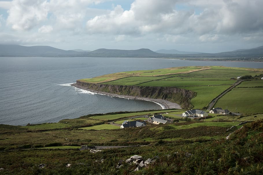 cliffs, sea, warter, waves, shore, houses, town, atlantic, atlantic ocean HD wallpaper