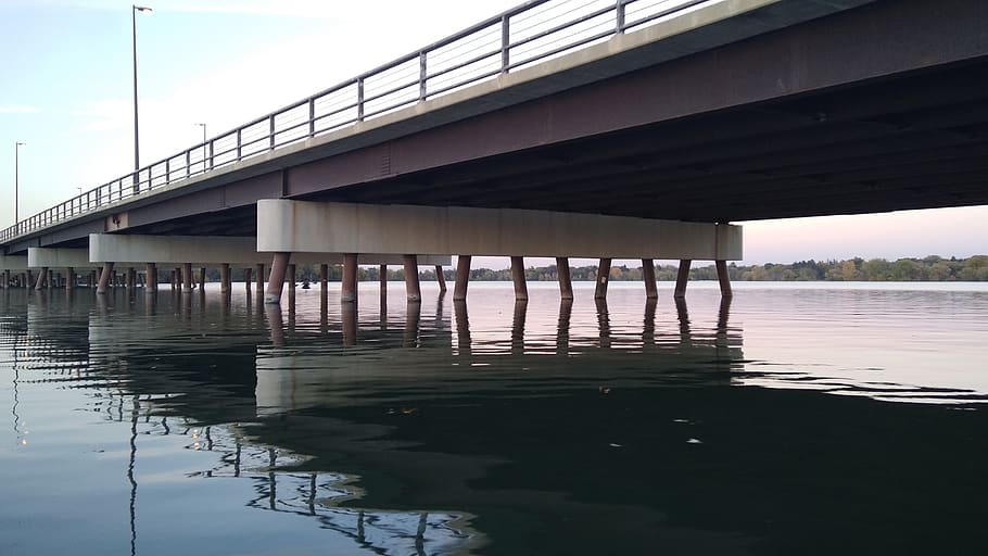 bridge, water, architecture, sky, lake, structure, reflection HD wallpaper