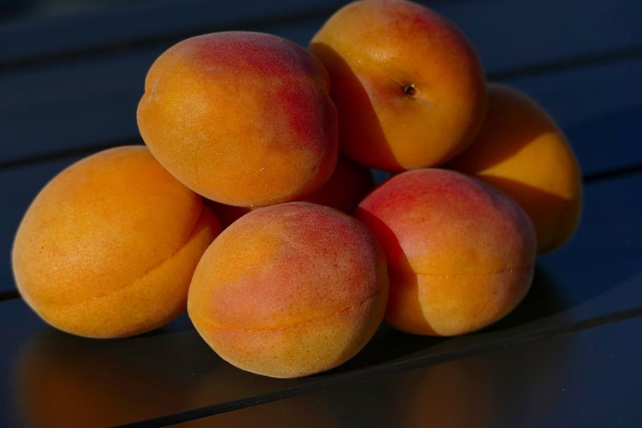 apricots, yellow, fruit, fresh, food, healthy, fruits, delicious, HD wallpaper