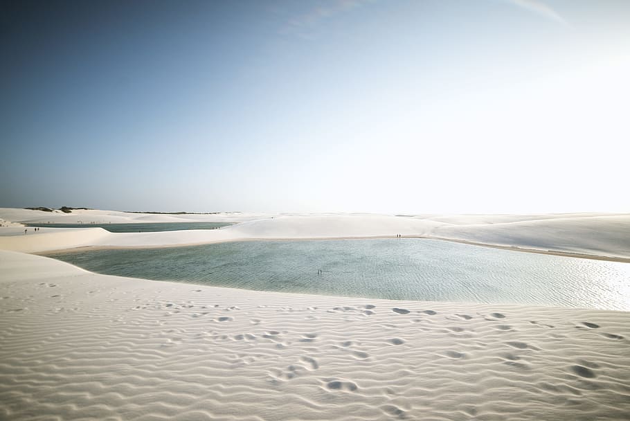 seashore, lagoon, oasis, sky, dune, sand, footprint, horizon HD wallpaper