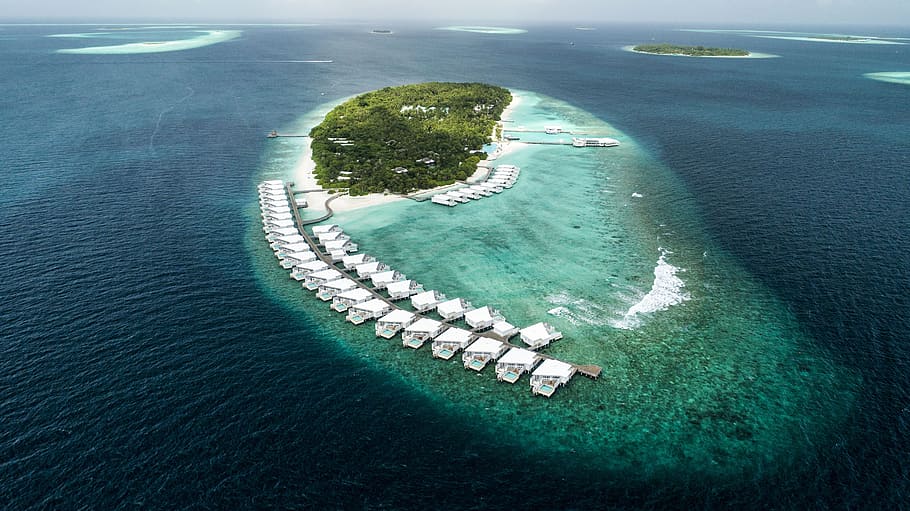 resort-maldives-vacation-island.jpg