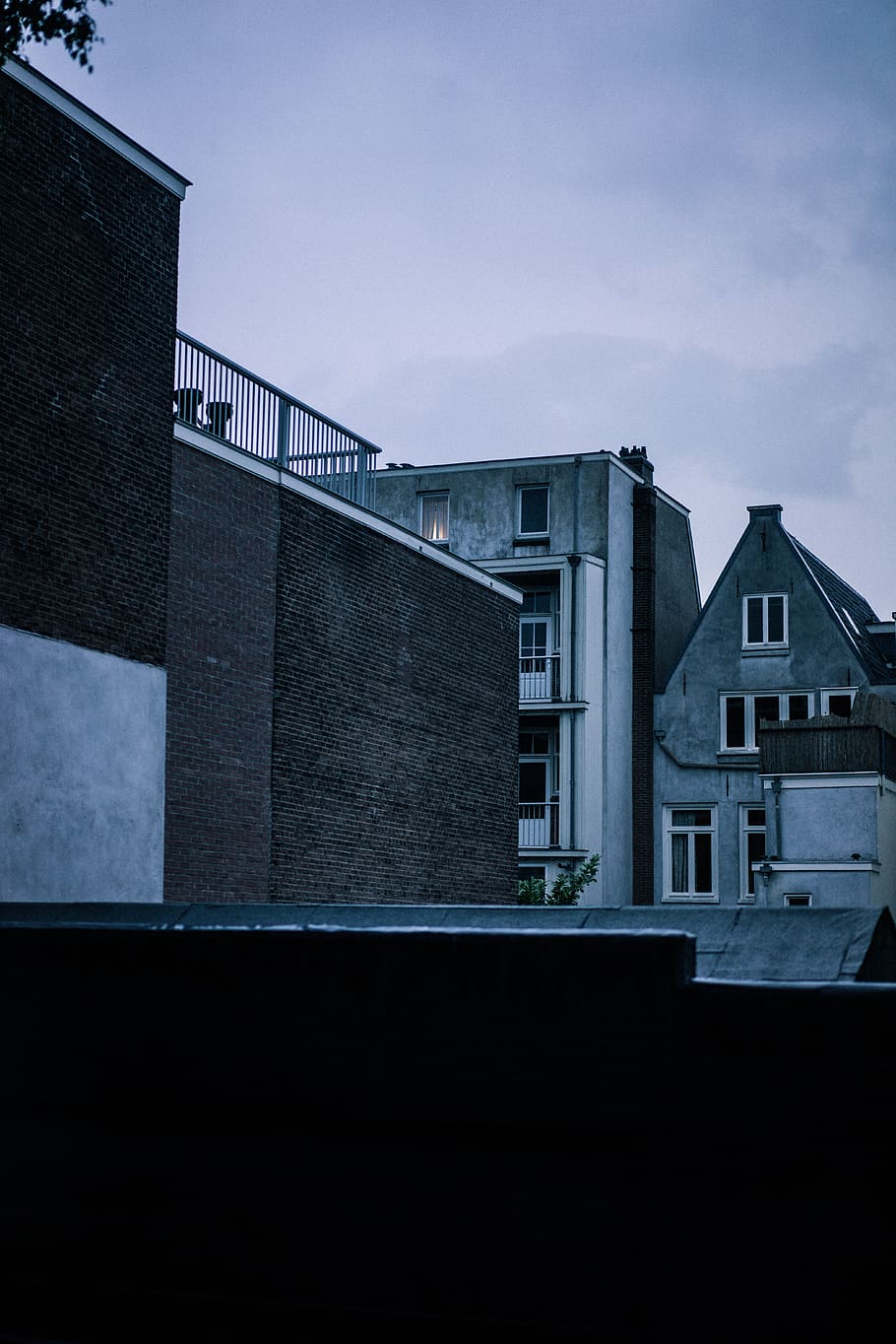 house, building, architecture, dark, window, single, light HD wallpaper