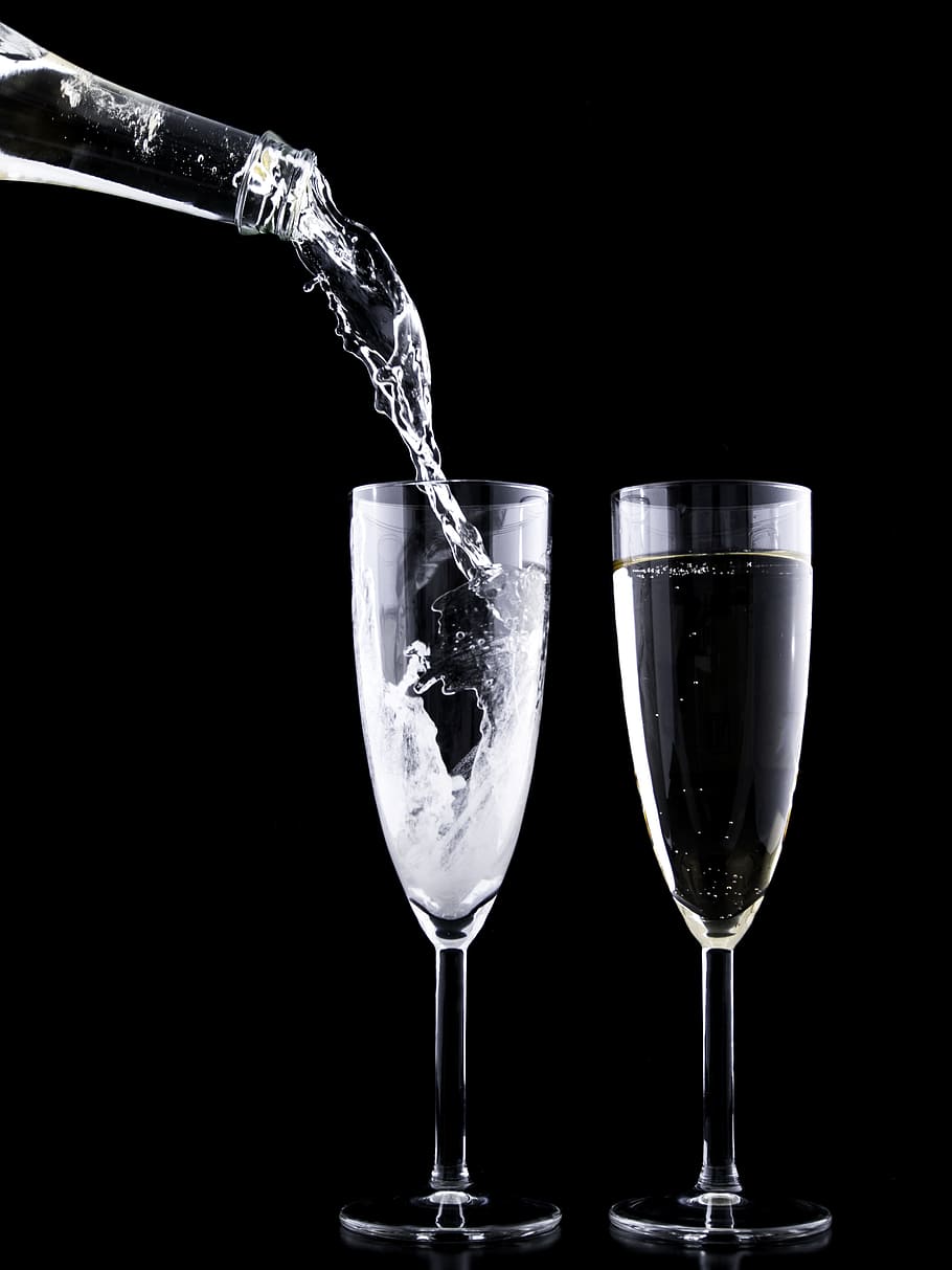 Clear Wine Glass With Liquid, beverage, drink, drinking glasses HD wallpaper