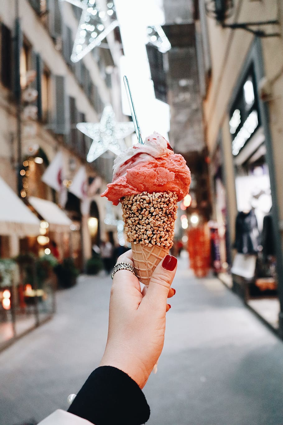 person holding ice cream, gelatto, ice cream selfie, strawberry