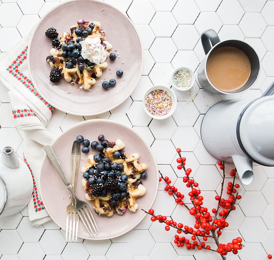 Waffles with blueberries, berry, blueberry, breakfast, coffee, HD wallpaper