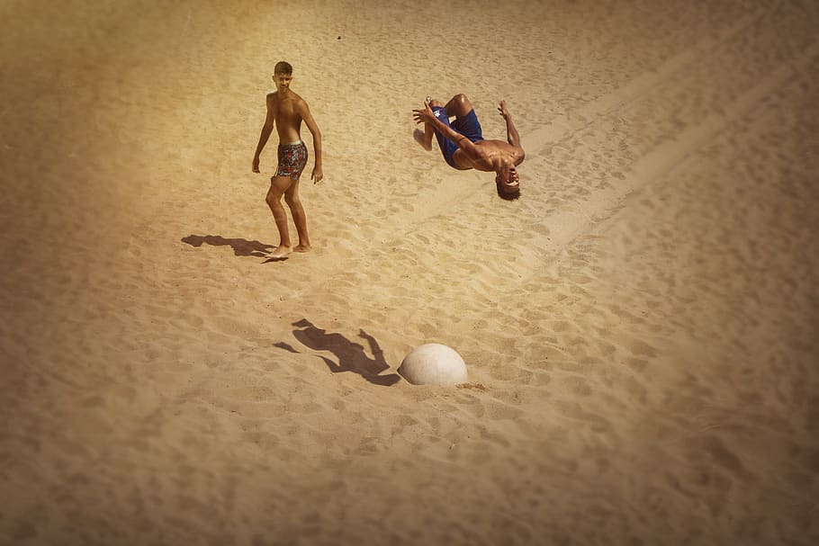 jump, beach, fun, summer, holiday, ball, full length, sand HD wallpaper