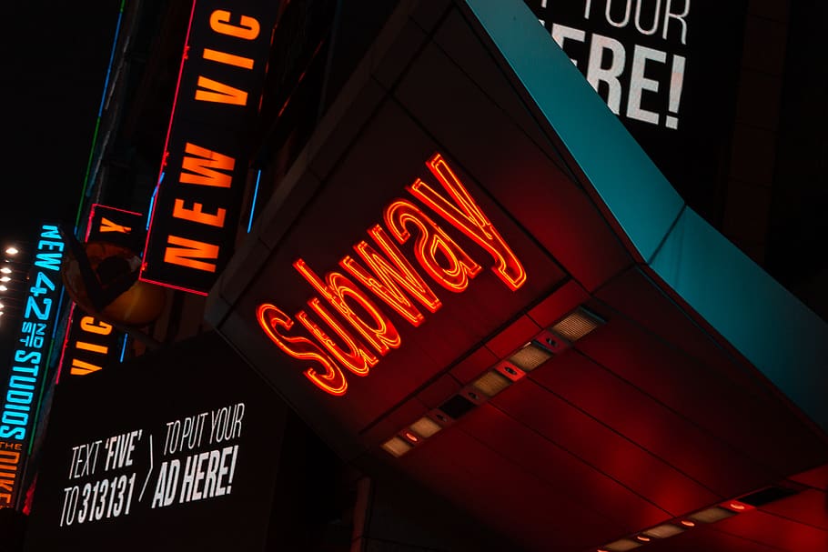 Red Neon Lights , illuminated, neon sign, subway, text, western script HD wallpaper