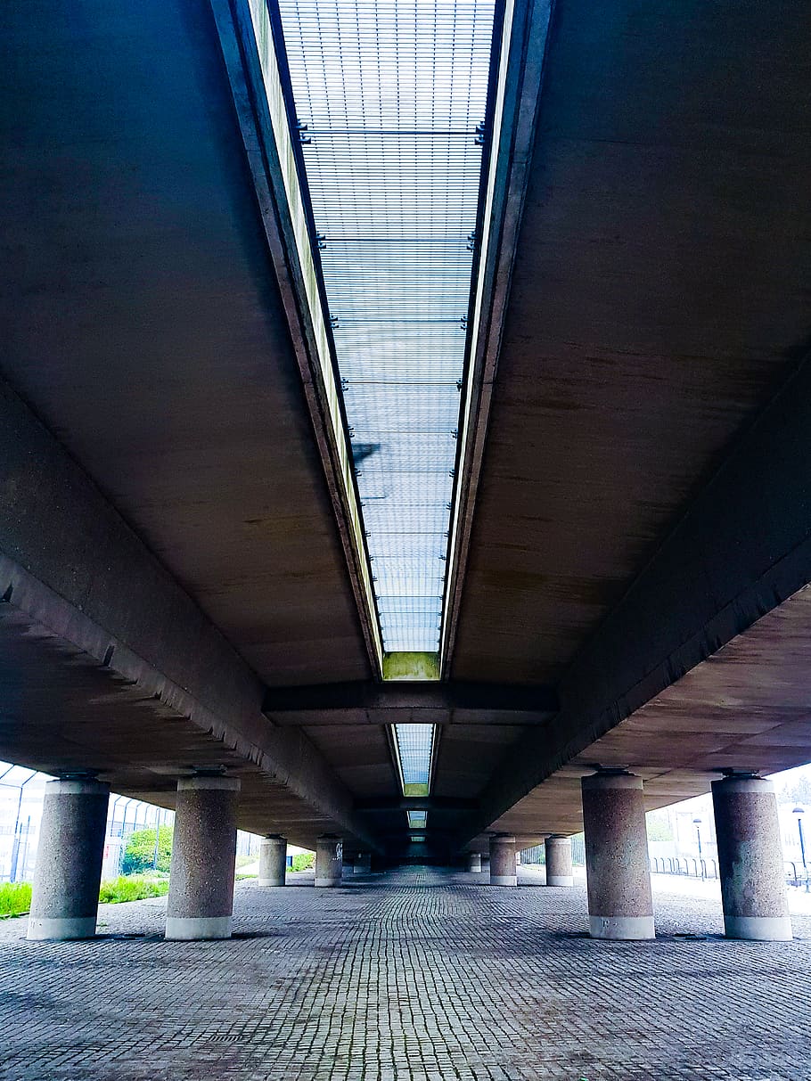 underpass, pillars, road, light, low, low light, architecture HD wallpaper