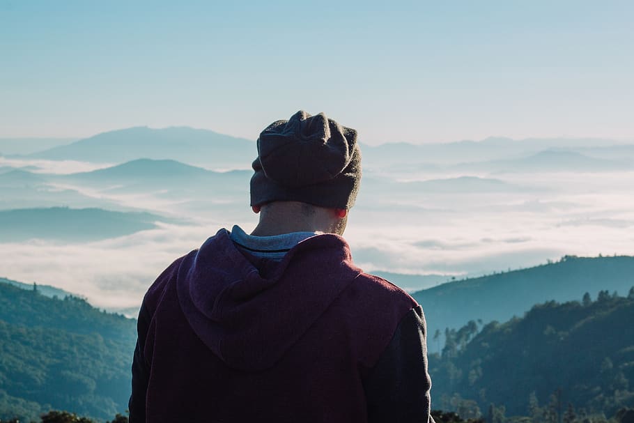 Shallow Focus Photography of Man, clouds, daylight, environment HD wallpaper