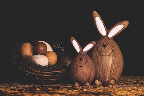 easter eggs, easter bunny, rabbit, figure, funny, decoration HD wallpaper