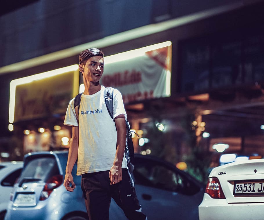 man looking at his back, human, person, people, car, automobile HD wallpaper