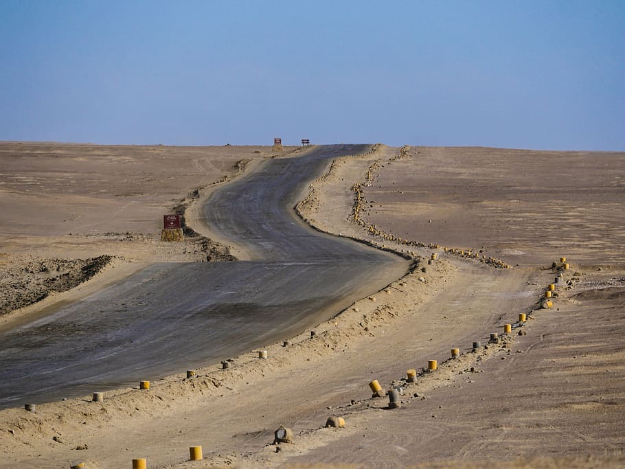 road, desert, wide, endless, lonely, travel, away, dom, dry HD wallpaper
