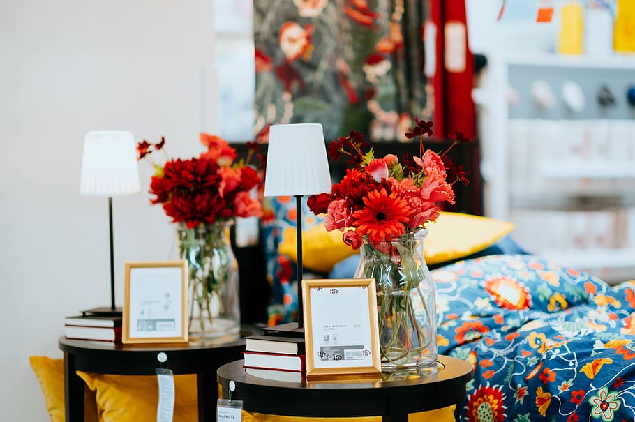 two flower arrangements on side tables, plant, table lamp, interior design HD wallpaper