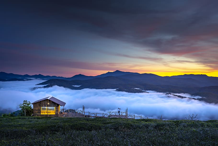 Brown Wooden Cottage With View Of Clouds And Mountain , dawn HD wallpaper