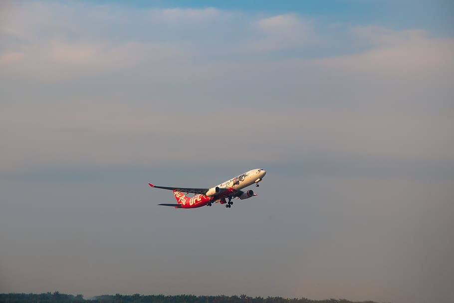 fly, flight, dom, sky, aviation, aircraft, wing, blue, wings HD wallpaper