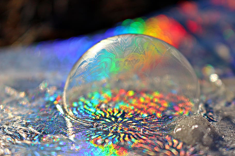 frozen bubble, ice bubble, soap bubble, colorful, rainbow, frosted soap bubble HD wallpaper