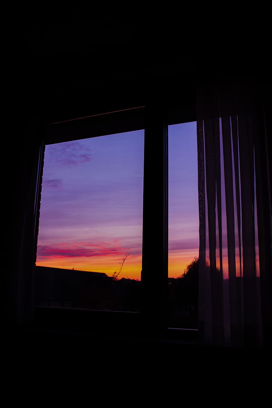 window, shadows, sky, clouds, sunset, cozy, portrait, neon, HD wallpaper