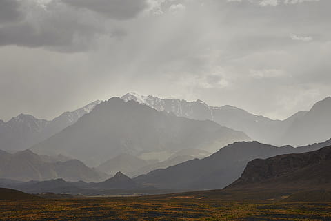 iran, peak, nature, view, dark, moody, train, ridge, esfahan HD wallpaper