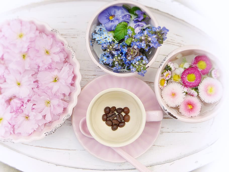 tray, flowers, spring, cup, pink heart, coffee beans, breakfast
