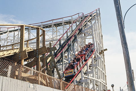people riding roller coaster, amusement park, person, human, theme park HD wallpaper