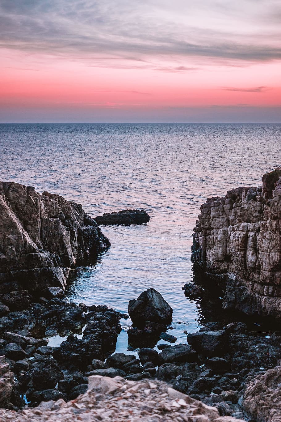 Beach Rocks V2, horizon, sky, cloud, ocean, sea, cove, coast HD wallpaper