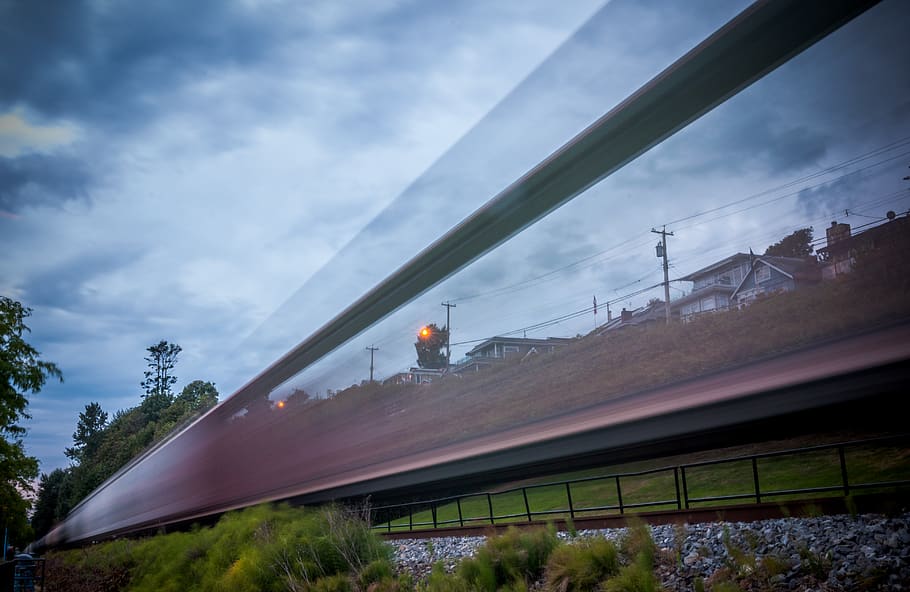 tree, train, whoosh, movement, clouds, bc, white rock, rails HD wallpaper