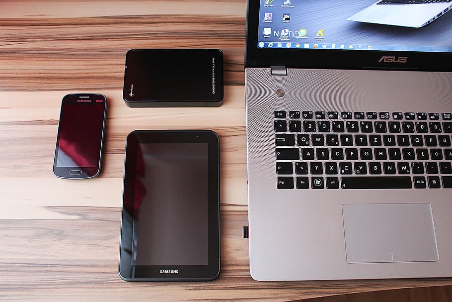 Smartphone, Tablet and Laptop on Desk, access, business, cellphone HD wallpaper