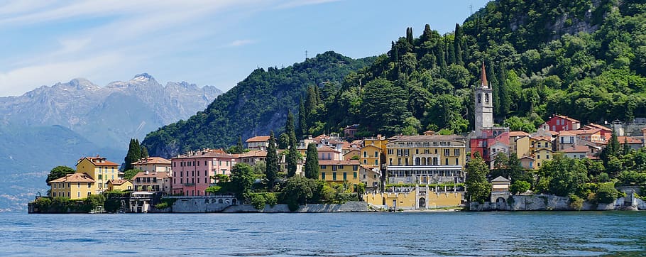 varenna-city-view-architecture-historic-center.jpg