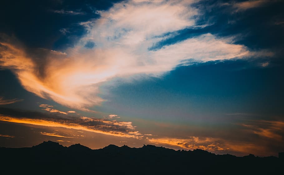 Photography of Sky During Dawn, clouds, dramatic, golden hour HD wallpaper