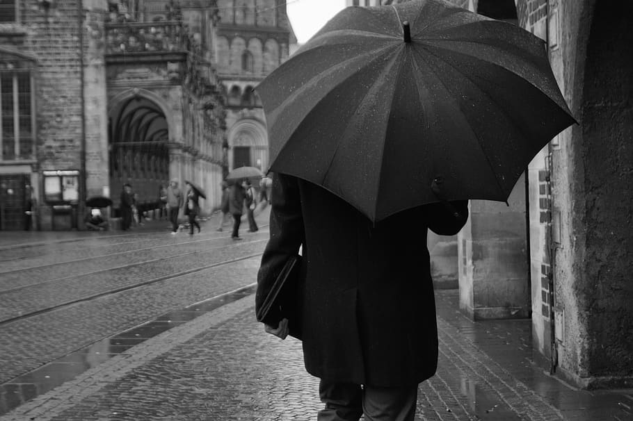 urban, going out, greyish, umbrella, city, architecture, wet HD wallpaper