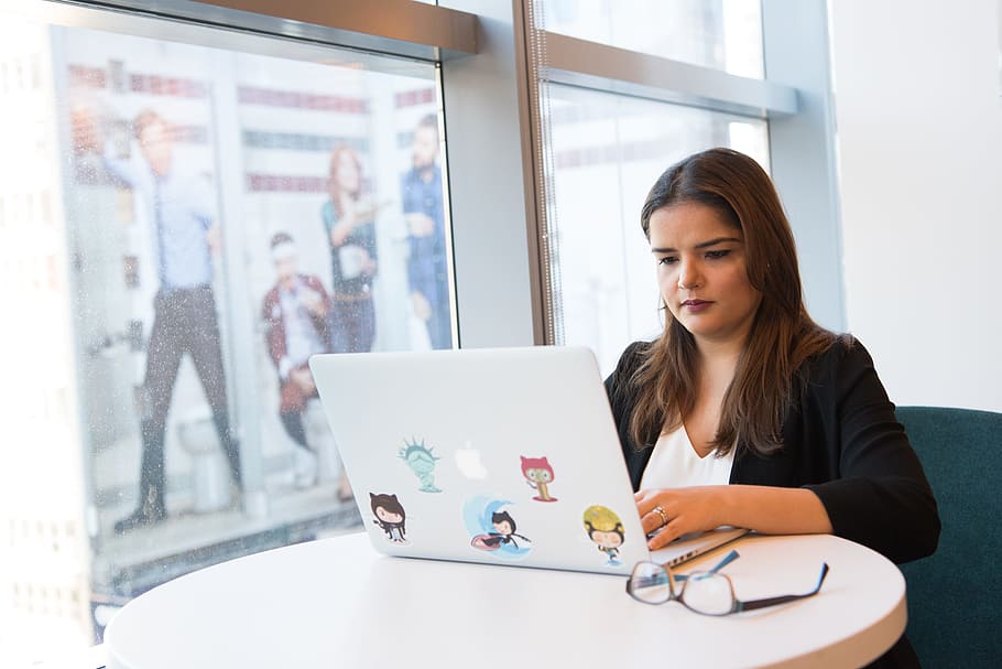 Woman Using Laptop, coding, computer, developer, development, HD wallpaper