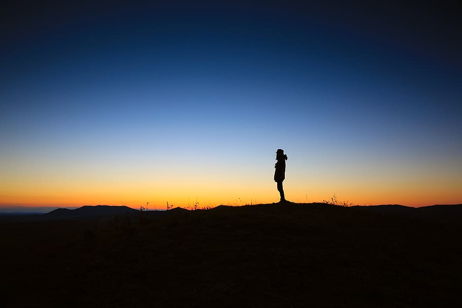dark, dusk, sunset, silhouette, sky, person, shadow, woman HD wallpaper