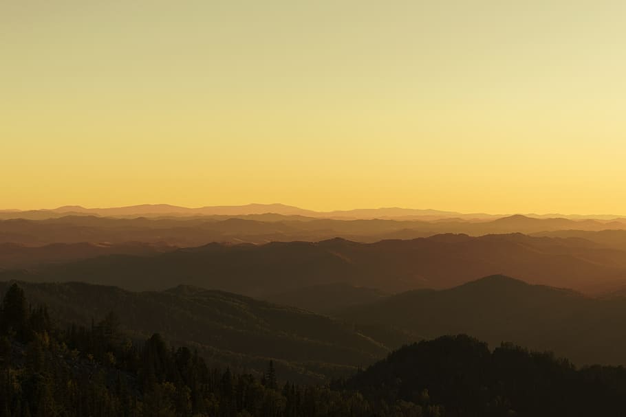 sunset, rays, the glare, mountains, vertices, altai, russia HD wallpaper