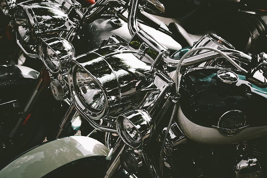 Black and Silver Touring Motorcycle, blur, chopper, chrome, close-up HD wallpaper
