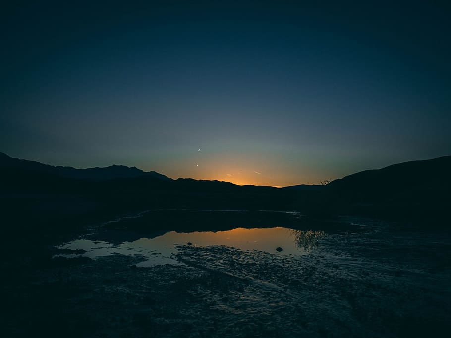 silhouette of mountain near body of water, lake, star, night HD wallpaper