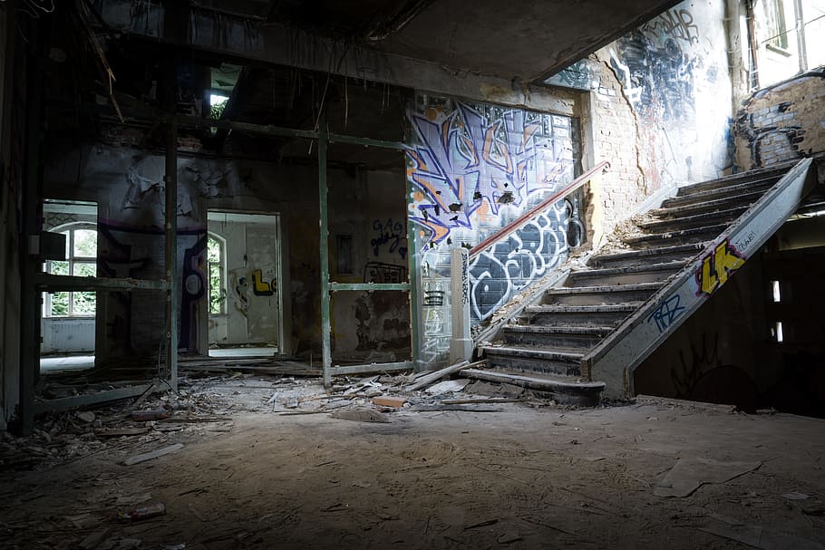 Graffiti Painted on Wall in Abandoned Building, concrete structure HD wallpaper