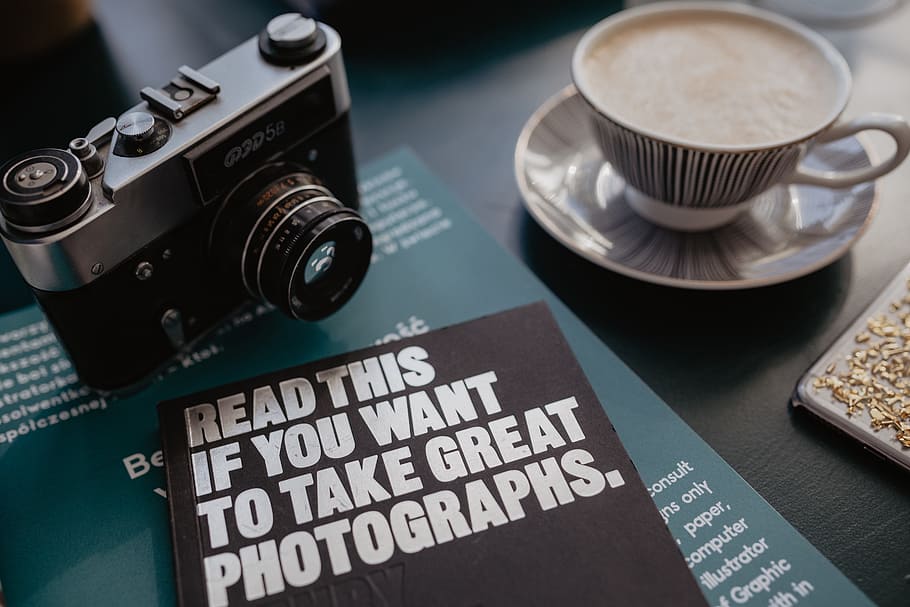 Old analog camera and photography book, reading, photographer HD wallpaper