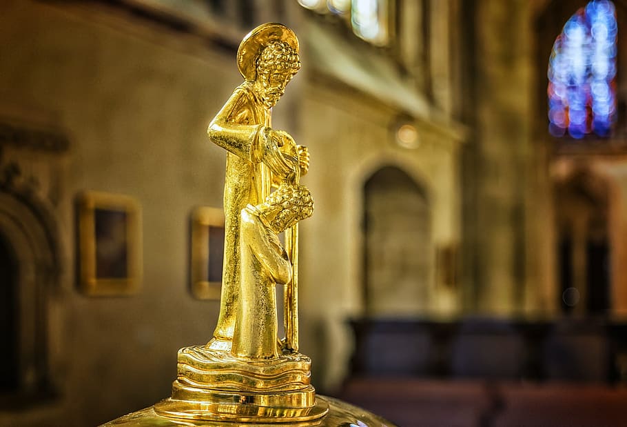 baptism, fig, figure, gold, golden, object, church, holy, gold colored HD wallpaper